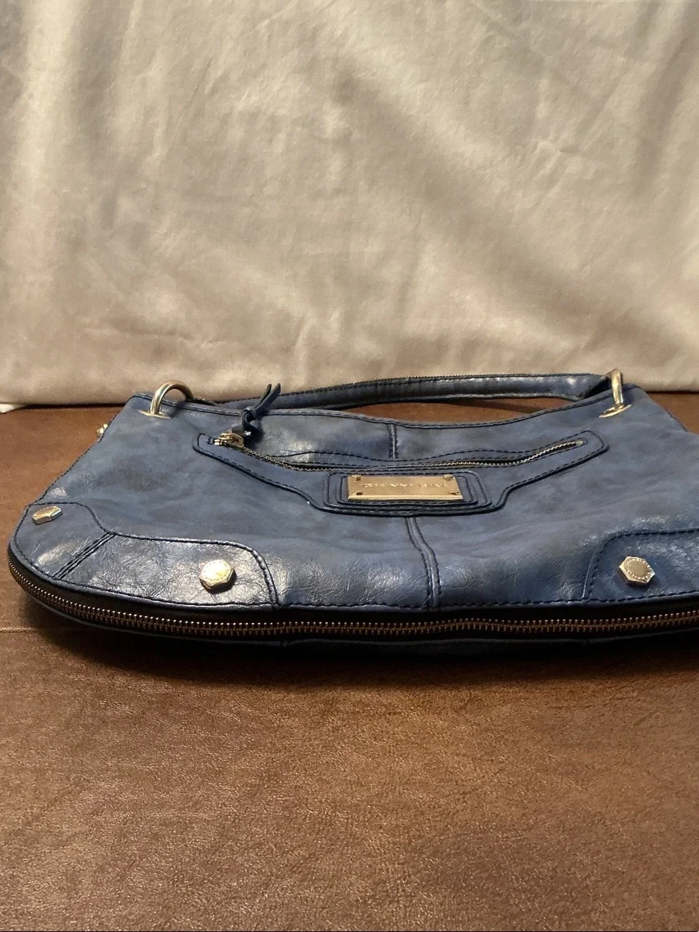 Gianni Bini Denim Blue Large Leather Shoulder Hobo Bag Golden Logo Hardware VTG